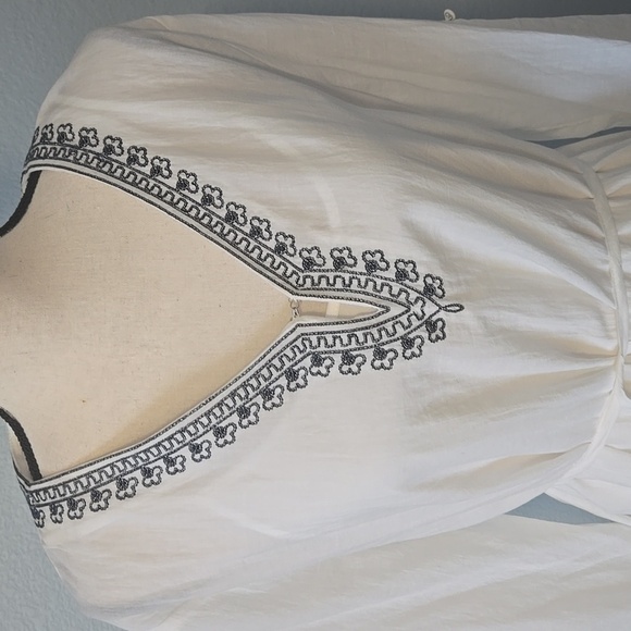 MARKET & SPRUCE 3/4 Sleeve Dress White W/ Navy Beaded & Embroidered Detail LARGE - Picture 2 of 13